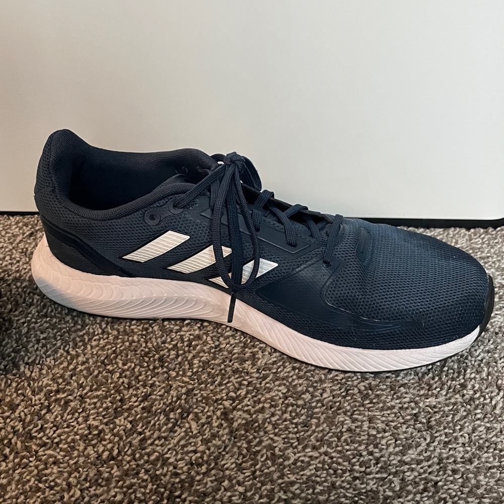Men’s Adidas Nonmarking Blue Sneakers - Picture 4 of 12
